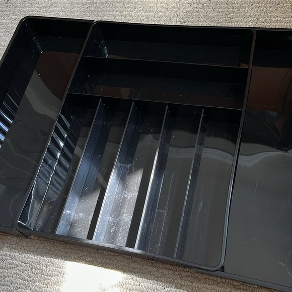 Do you have a huge drawer in your kitchen? These separators are perfect for you - Picture 3 of 8